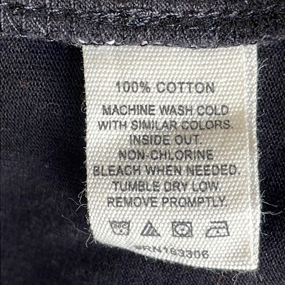 Easy Standard Vneck Short Sleeve Tee - Picture 6 of 6